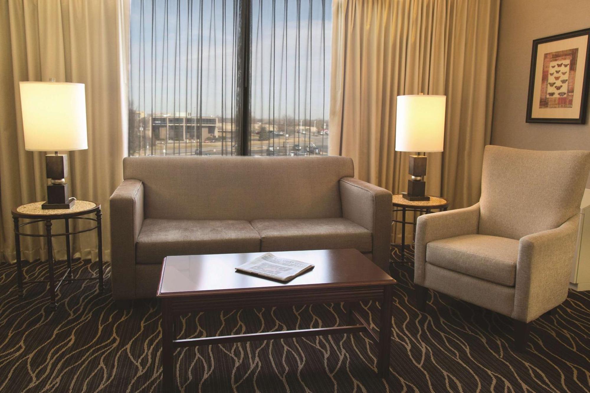 Hotel Hilton Kansas Airport Kansas City