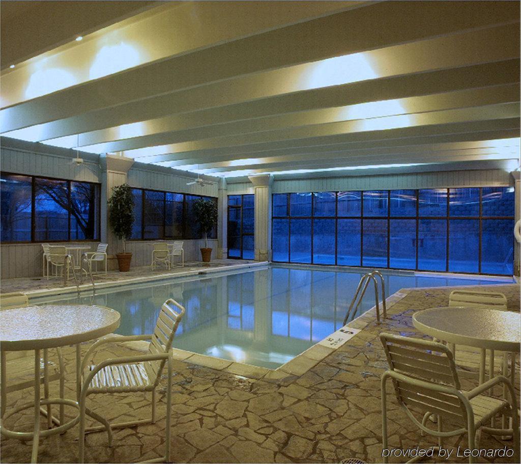 Hilton Kansas Airport Kansas City